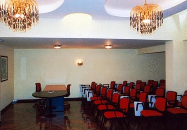Hotel Ristorante Cordial Комізо Екстер'єр фото